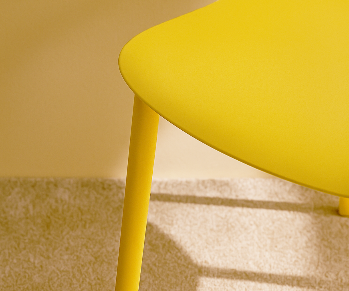 A606 PLASTIC CHAIR YELLOW