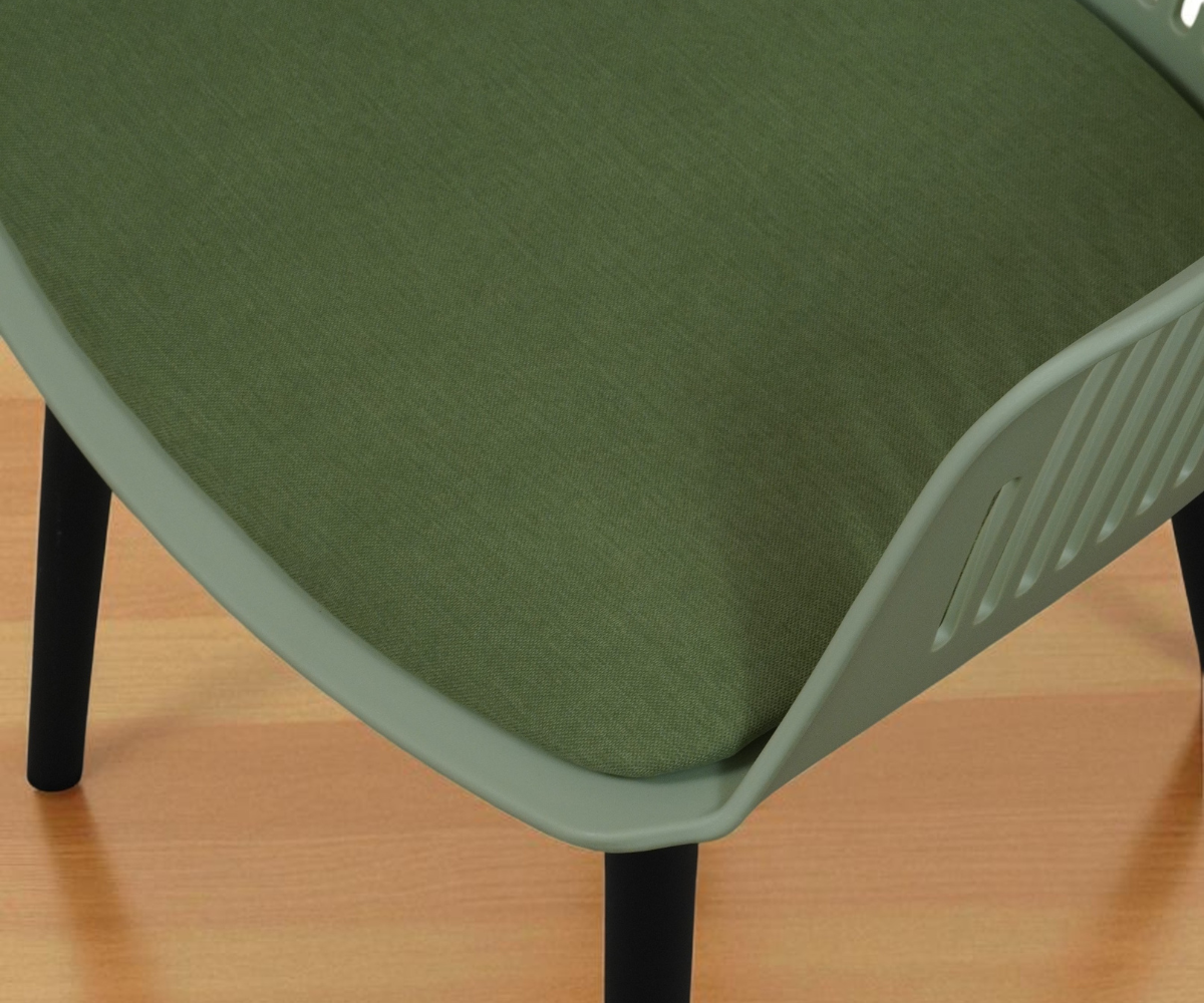 A621 PLASTIC CHAIR GREEN