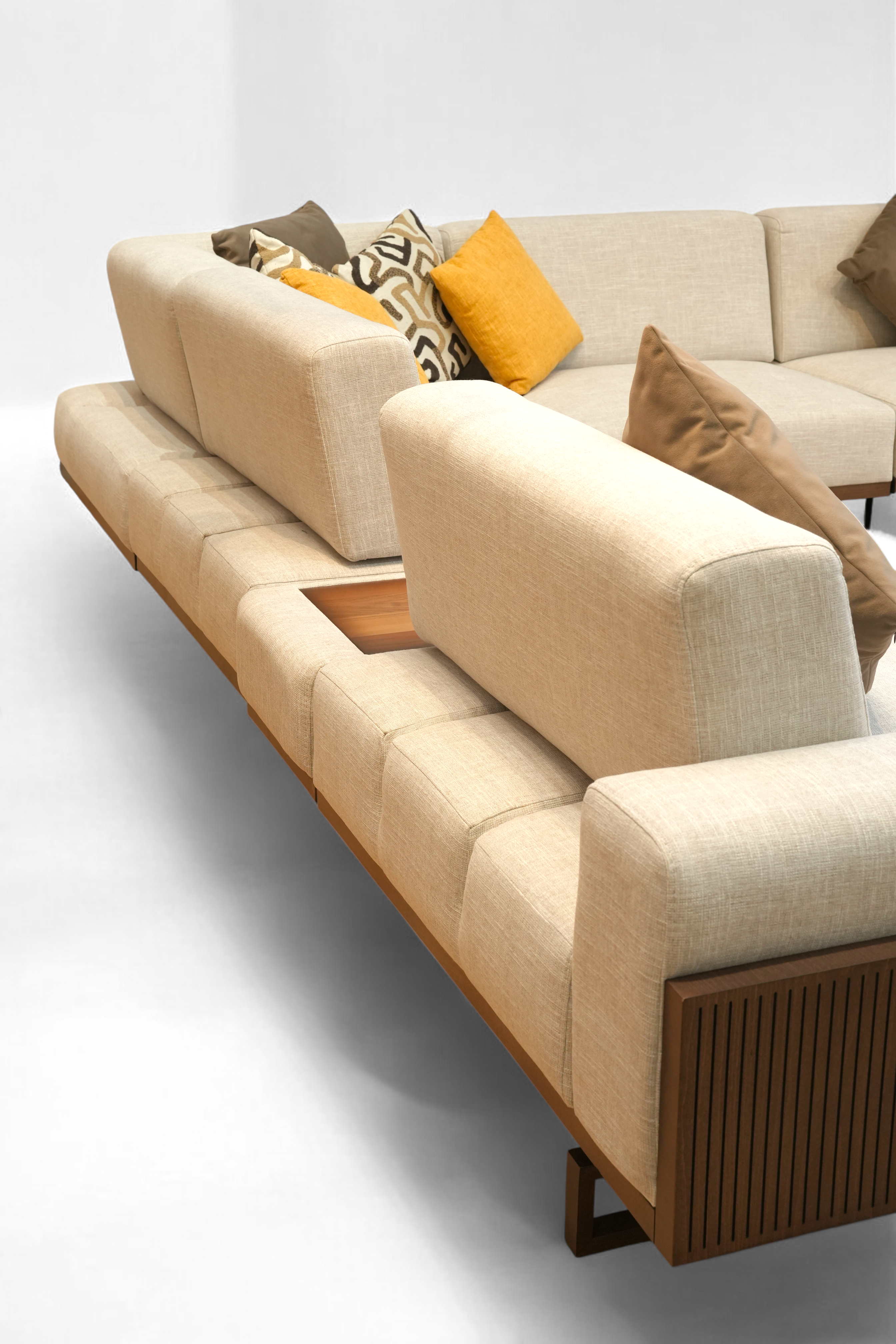 HARMONY FLUTED TEAK CORNER SECTIONAL