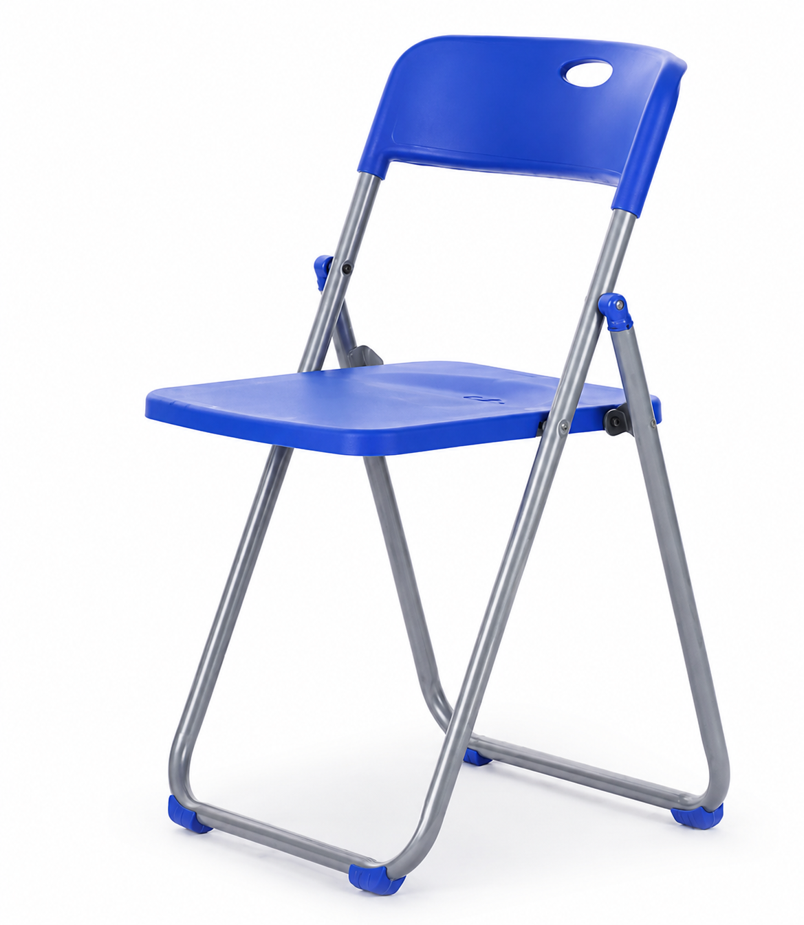 BLUE FANAR folding chair 3017, two blue folding chairs at a bistro table in a garden