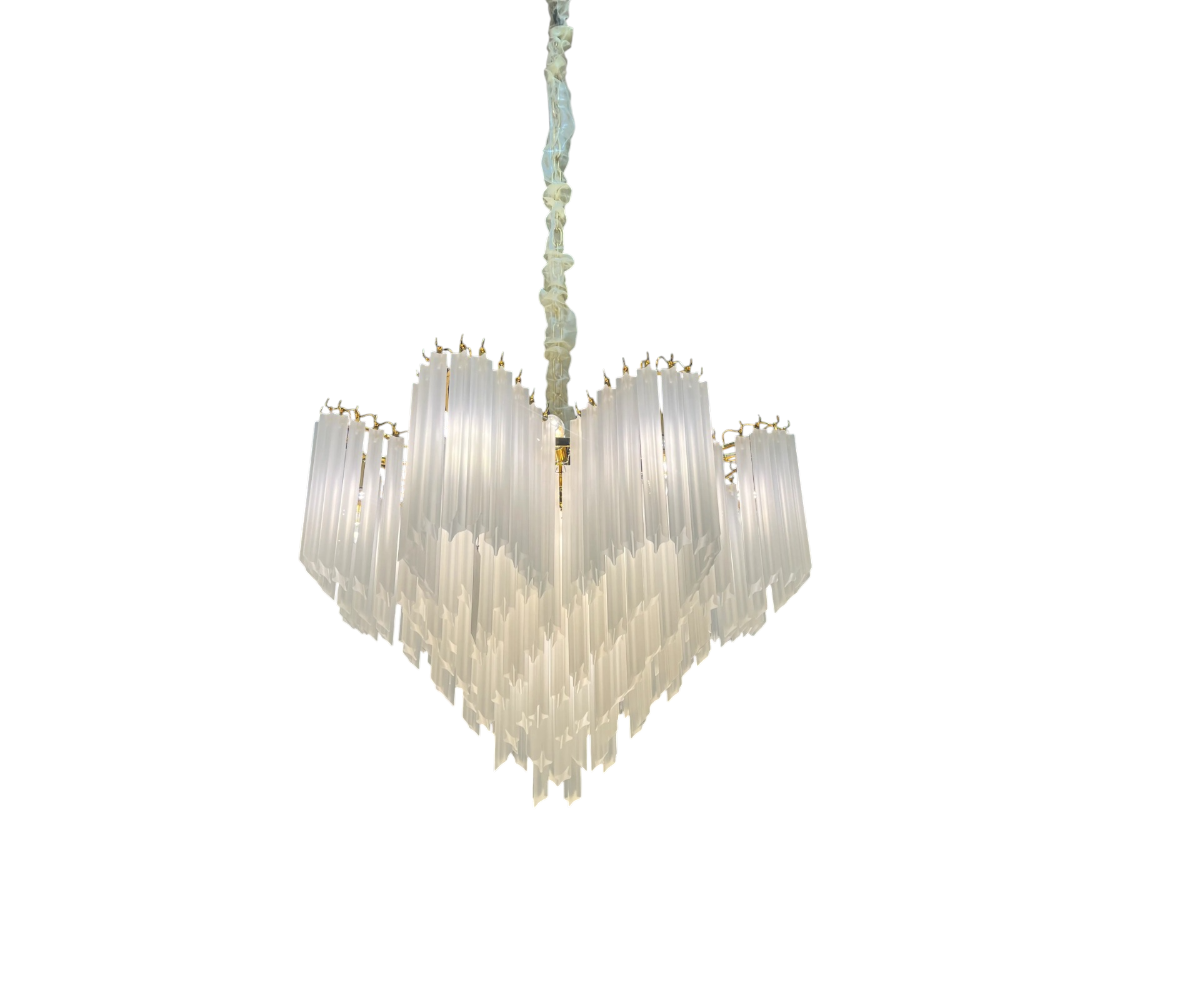 Qatar LED Crystal Drip pendant, tiered chandelier of clear glass prisms