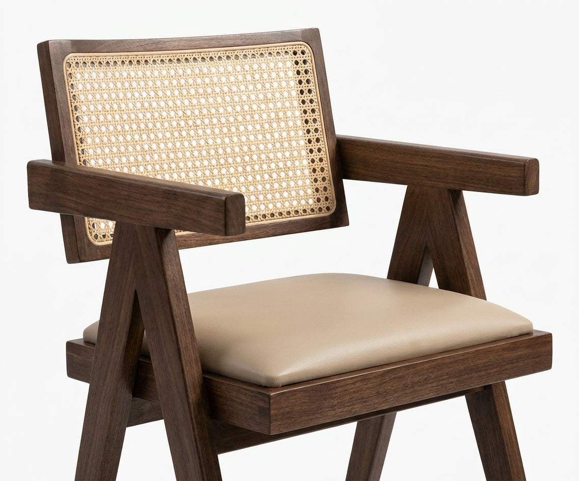 MOES KOLLU ARMCHAIR