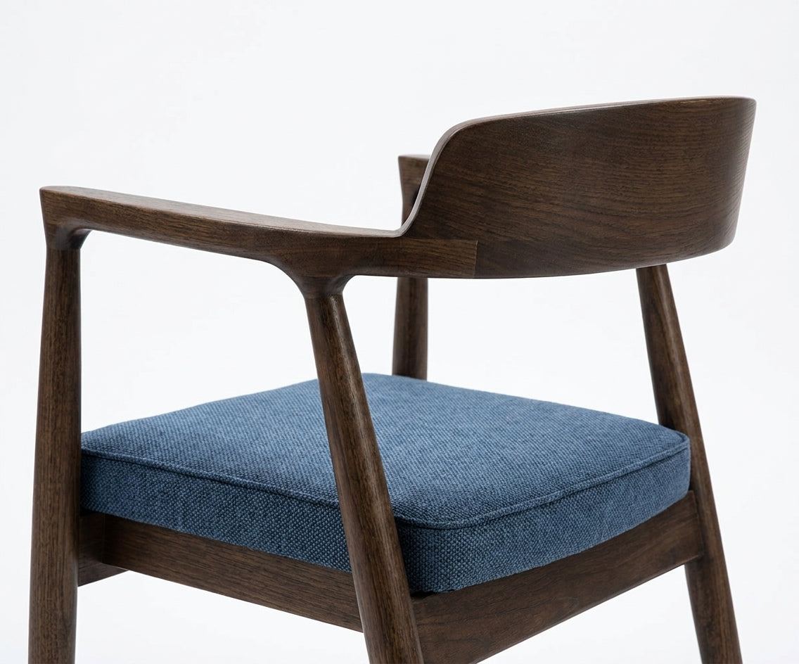 WALTA ARM CHAIR