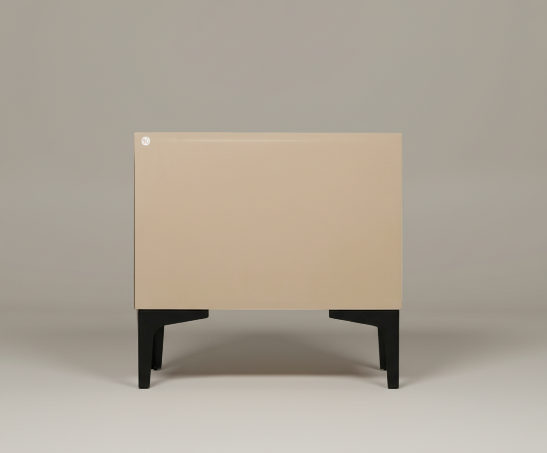 877 Side table 500